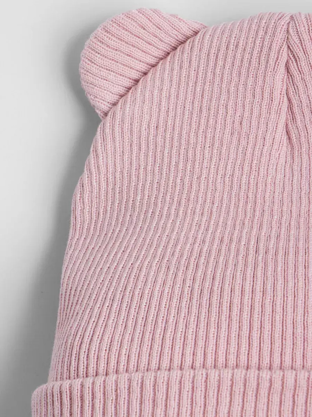 Шапка для девочки с ушками осенняя