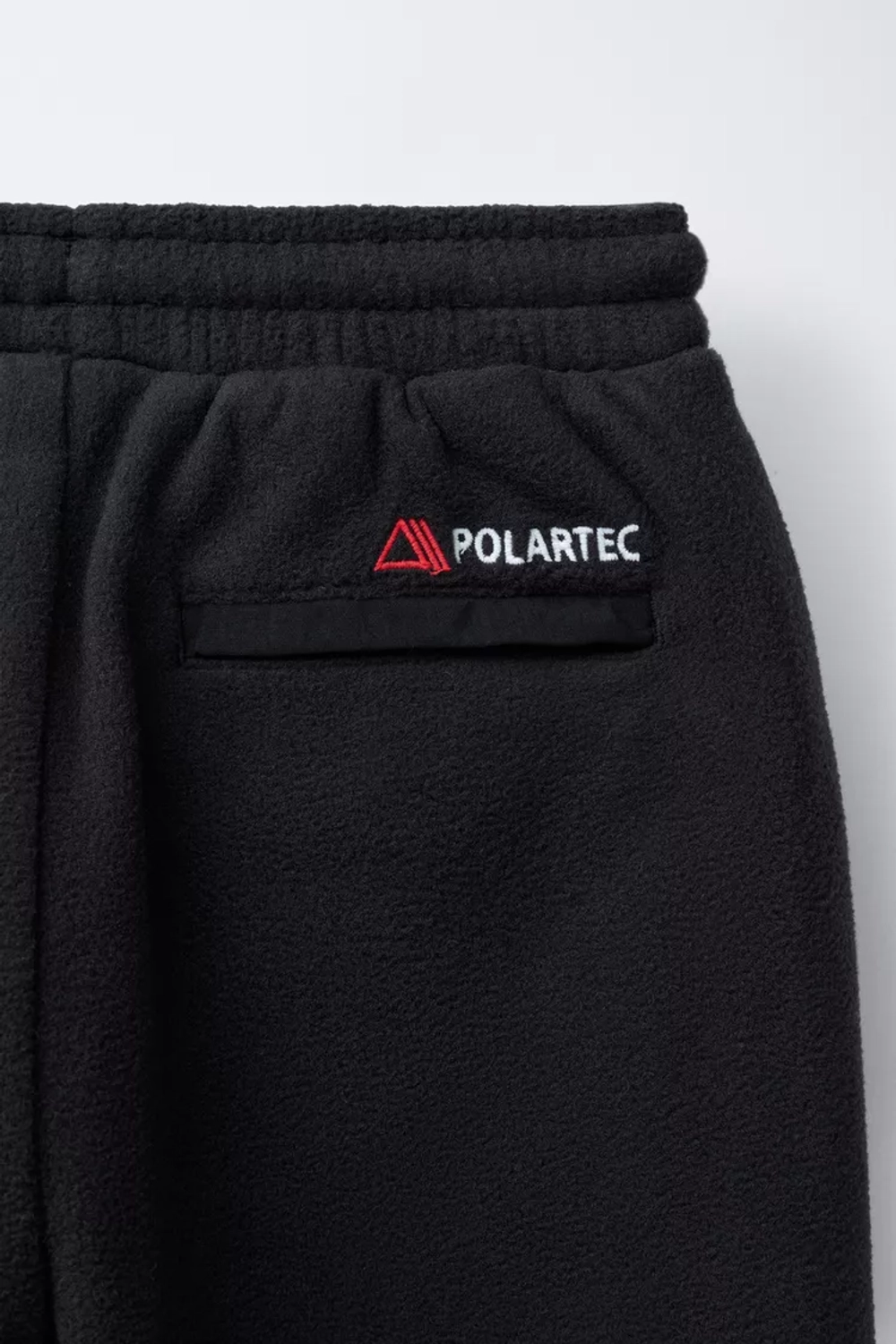 ZARA БРЮКИ-ДЖОГГЕРЫ ИЗ ФЛИСА POLARTEC ®, ЧЕРНЫЙ
