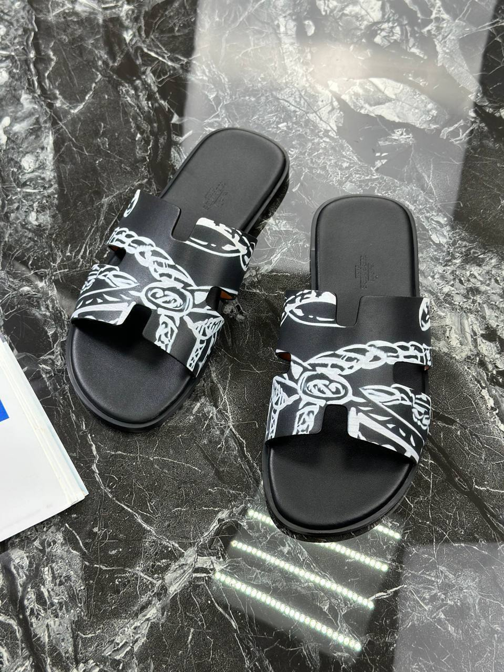 Шлепанцы Hermes
