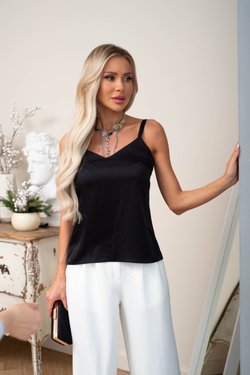 Топ черного цвета из шелковистой ткани