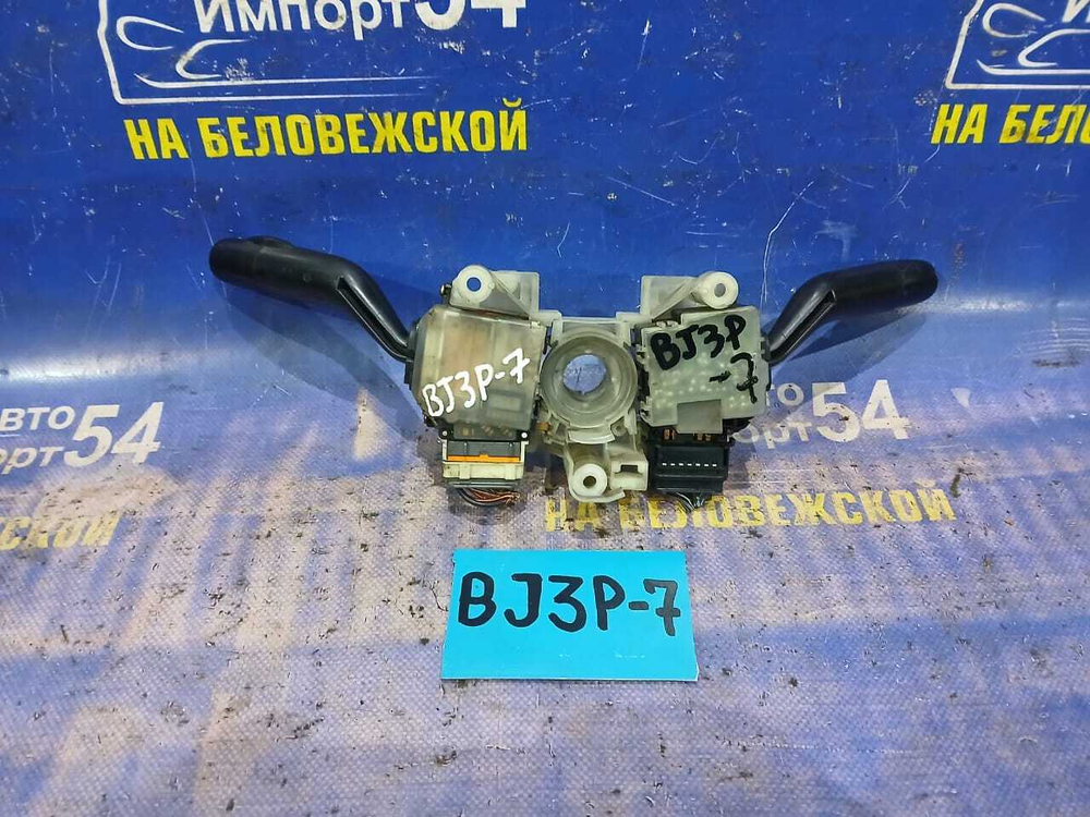 Переключатель подрулевой MAZDA FAMILIA 2001