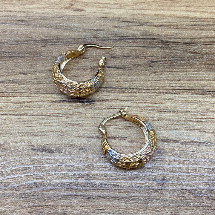 Серьги-булавки Xuping кольца круг узор сеточка вставки серебристые металл золотистый 2 см