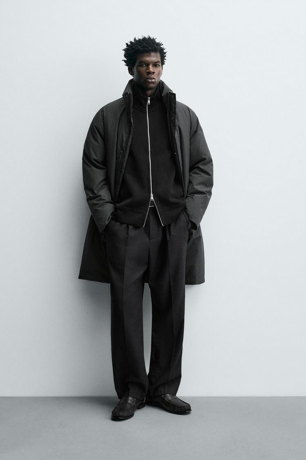 ZARA ДЛИННЫЙ СТЕГАНЫЙ ПУХОВИК, ЗЕЛЕНЫЙ