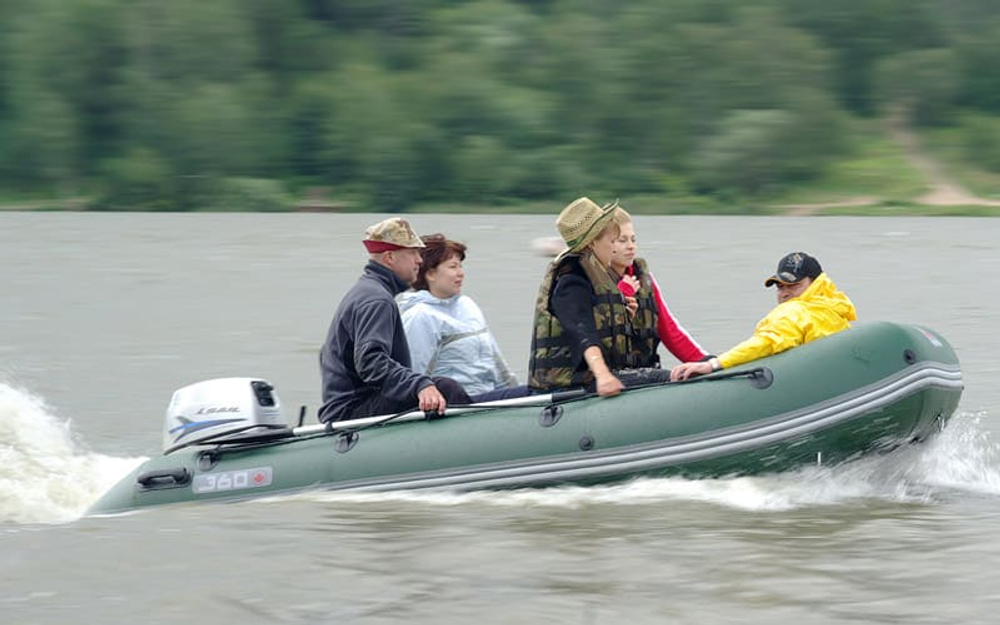 Лодка ПВХ YUKONA 330TS