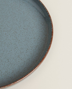 ZARA HOME ФАРФОРОВАЯ ДЕСЕРТНАЯ ТАРЕЛКА С ОБОДКОМ ПОД СТАРИНУ