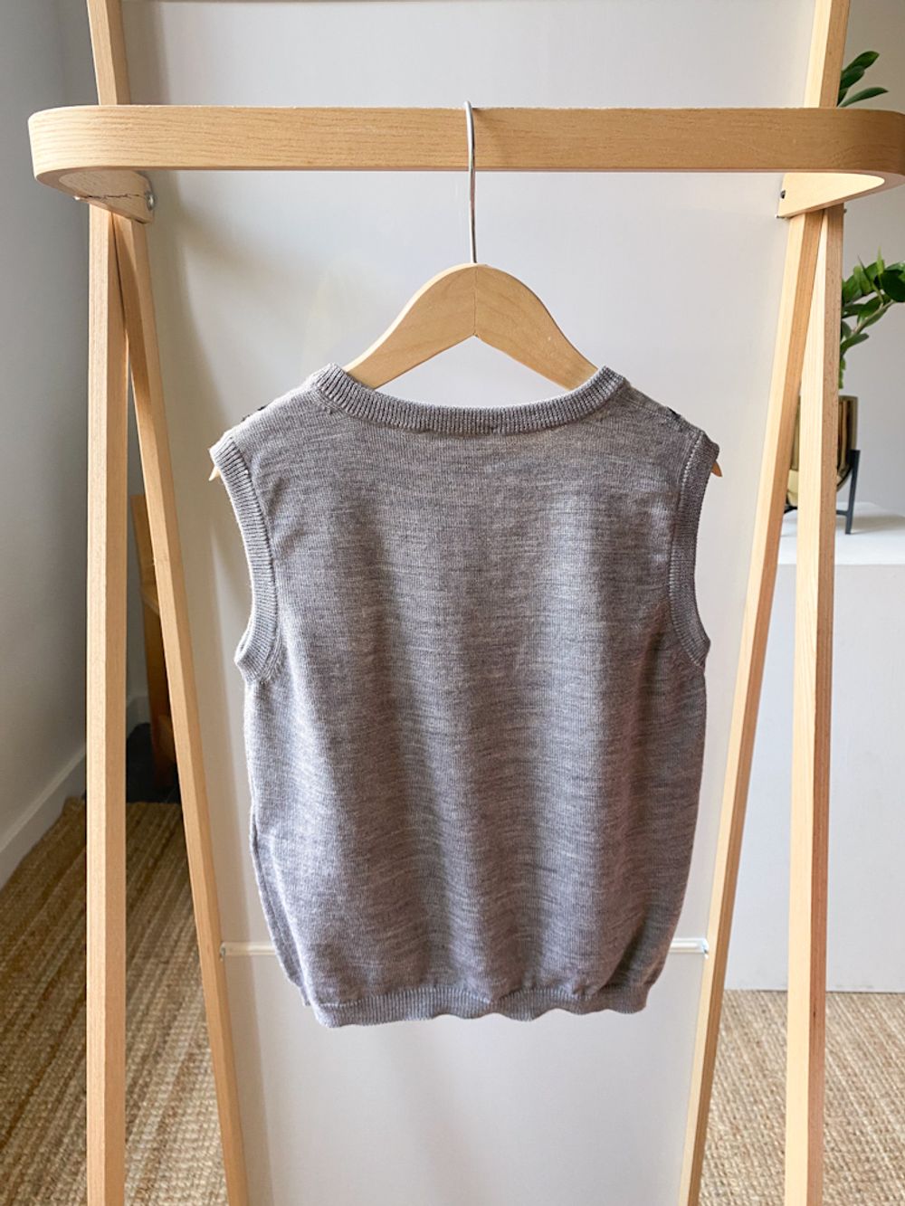 Шерстяной жилет Dolce&Gabbana, 116