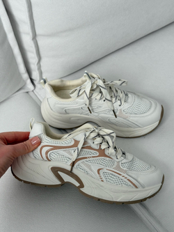 Кроссовки из эко кожи