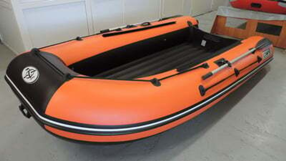 Лодка ПВХ COMPAS 350S