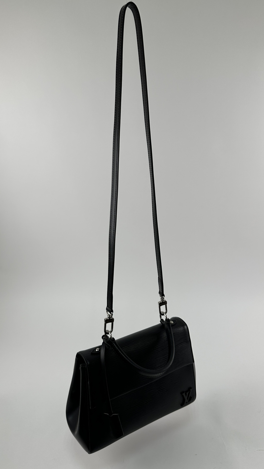 Сумка Louis Vuitton Cluny BB
