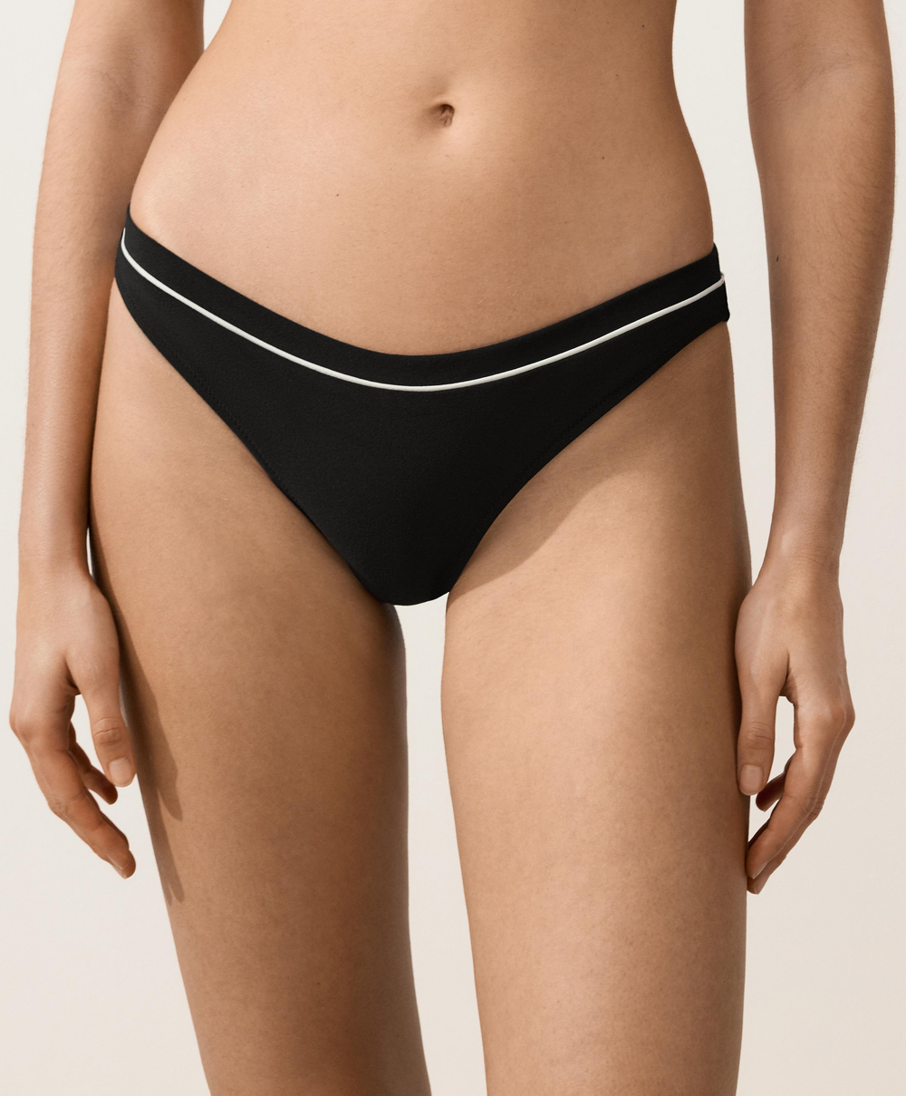 OYSHO Классические трусики-бикини с контрастными деталями, черный