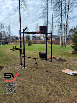 Монтаж уличной шведской стенки Sv Sport Рукоход (4 вертикальных столба)