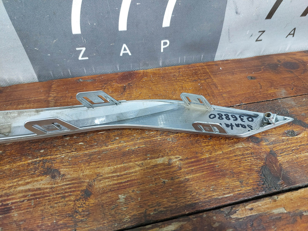 Молдинг заднего бампера левый Hyundai Santa Fe 4 (TM) 20-нв Б/У Оригинал 86694S1600