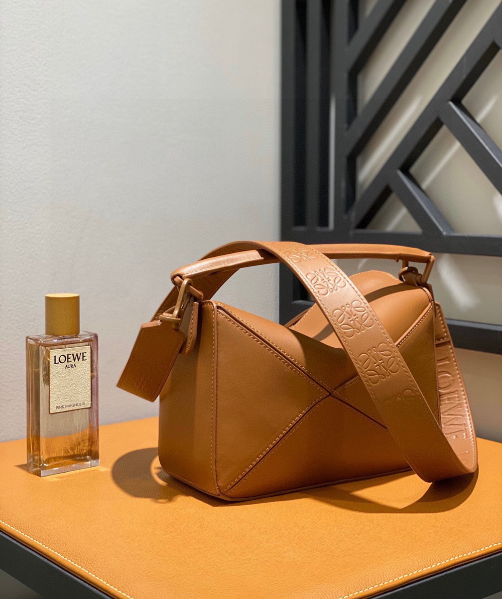 Loewe Puzzle 24 cm