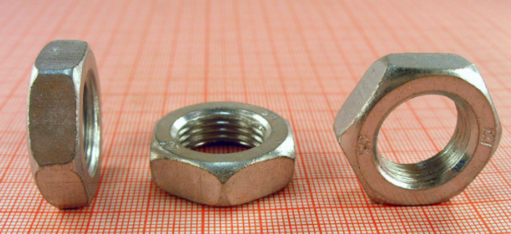 Гайка 18х1.50 рулевого наконечника 2108 (на усы) (ПРАВАЯ)