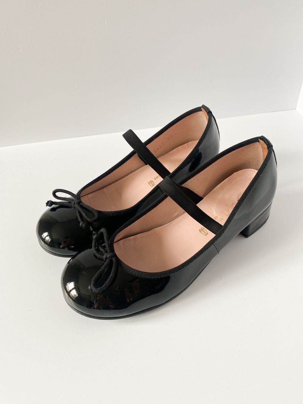 Лаковые туфли Pretty Ballerinas, 31,5