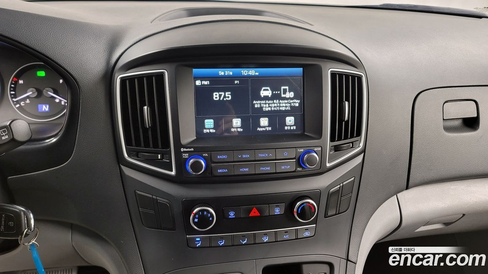 Hyundai The New Grand Starex Van 3-х местный (10.2019)