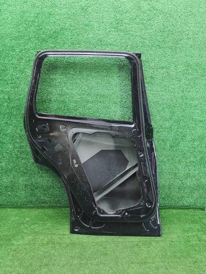 Дверь задняя левая BMW X3 G01 (2017-2024)