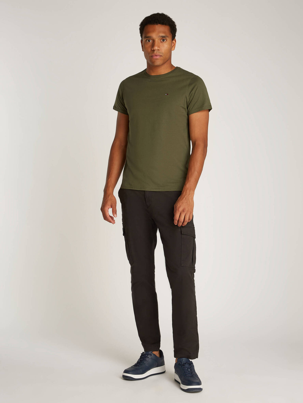 Футболка Tommy Jeans - оливковый (DM0DM04411)