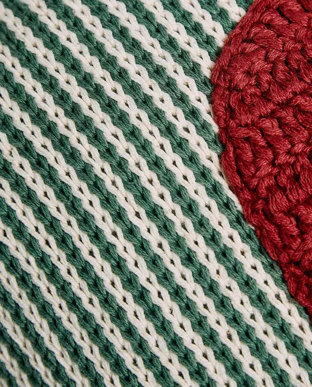 ZARA HOME ДЕТСКАЯ ПОДУШКА С ВЫШИВКОЙ В ВИДЕ БУКВЫ "В", ЗЕЛЕНЫЙ