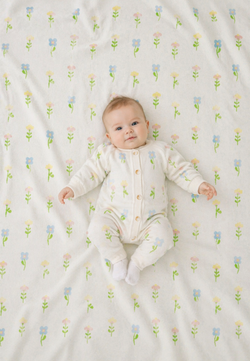 Вязаный плед цветочные мечты