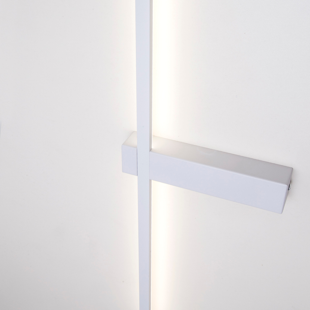 Настенный светодиодный светильник LED4U L7365-1200 WH
