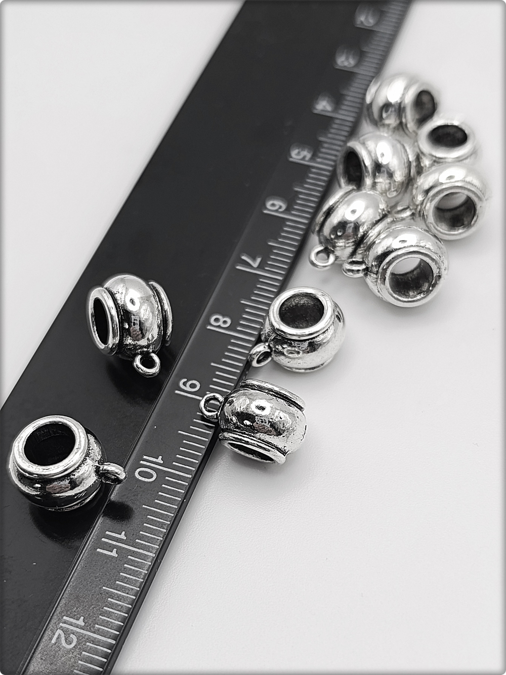 Бейлы (держатели для кулонов) "Шары" для изготовления бижутерии.