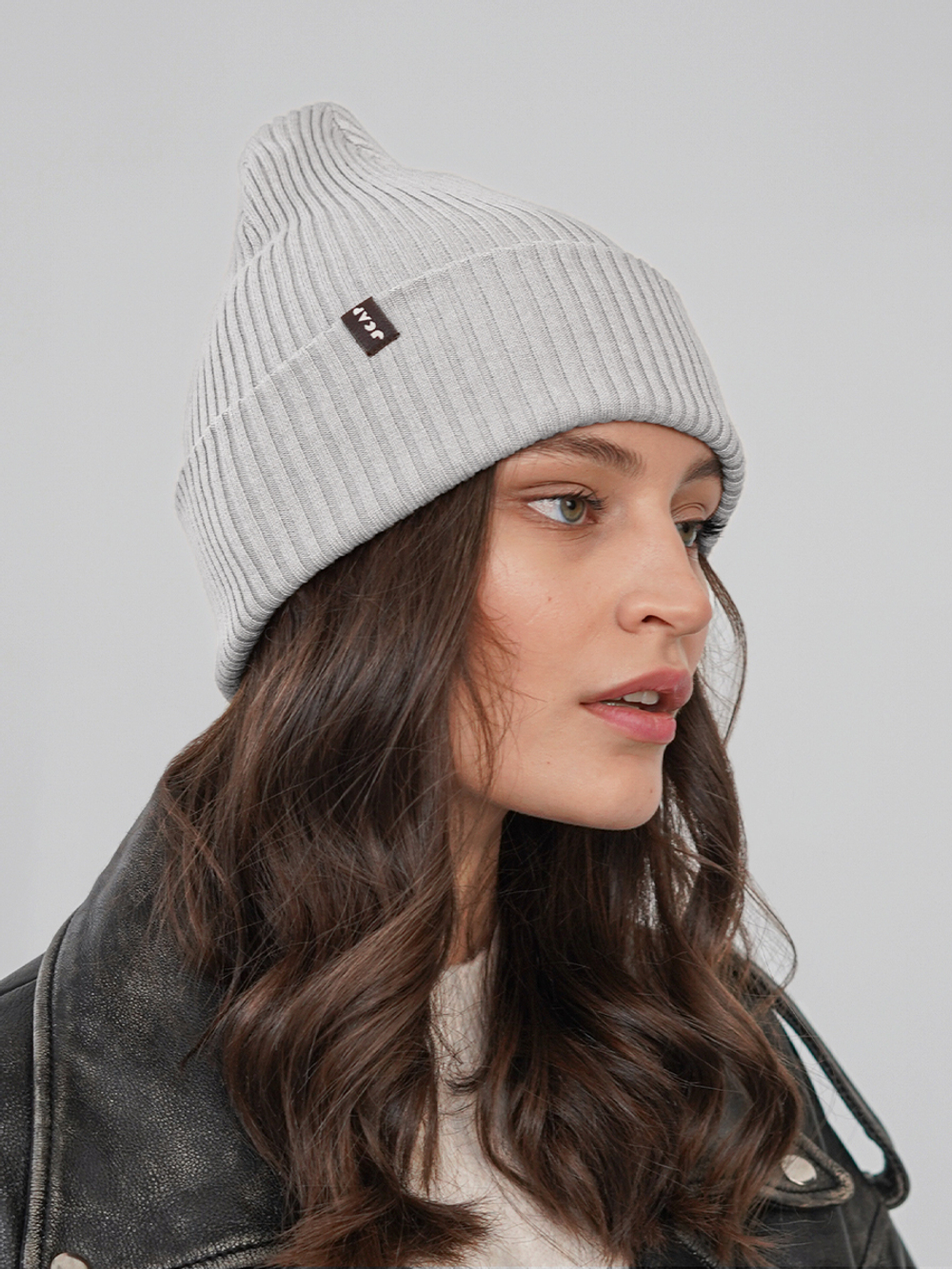 Шапка вязаная весенняя/осенняя МУЛА (Серебро)