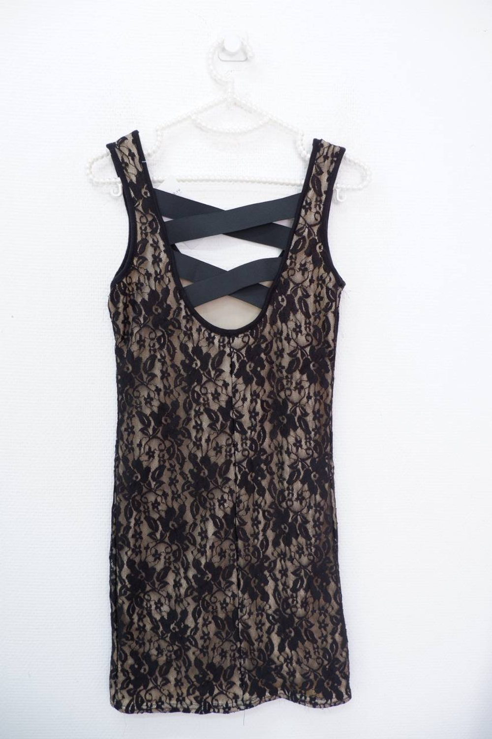 Платье кружевное 42 размер