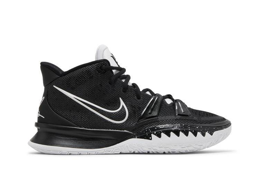 Кроссовки Nike Kyrie 7 Tpu