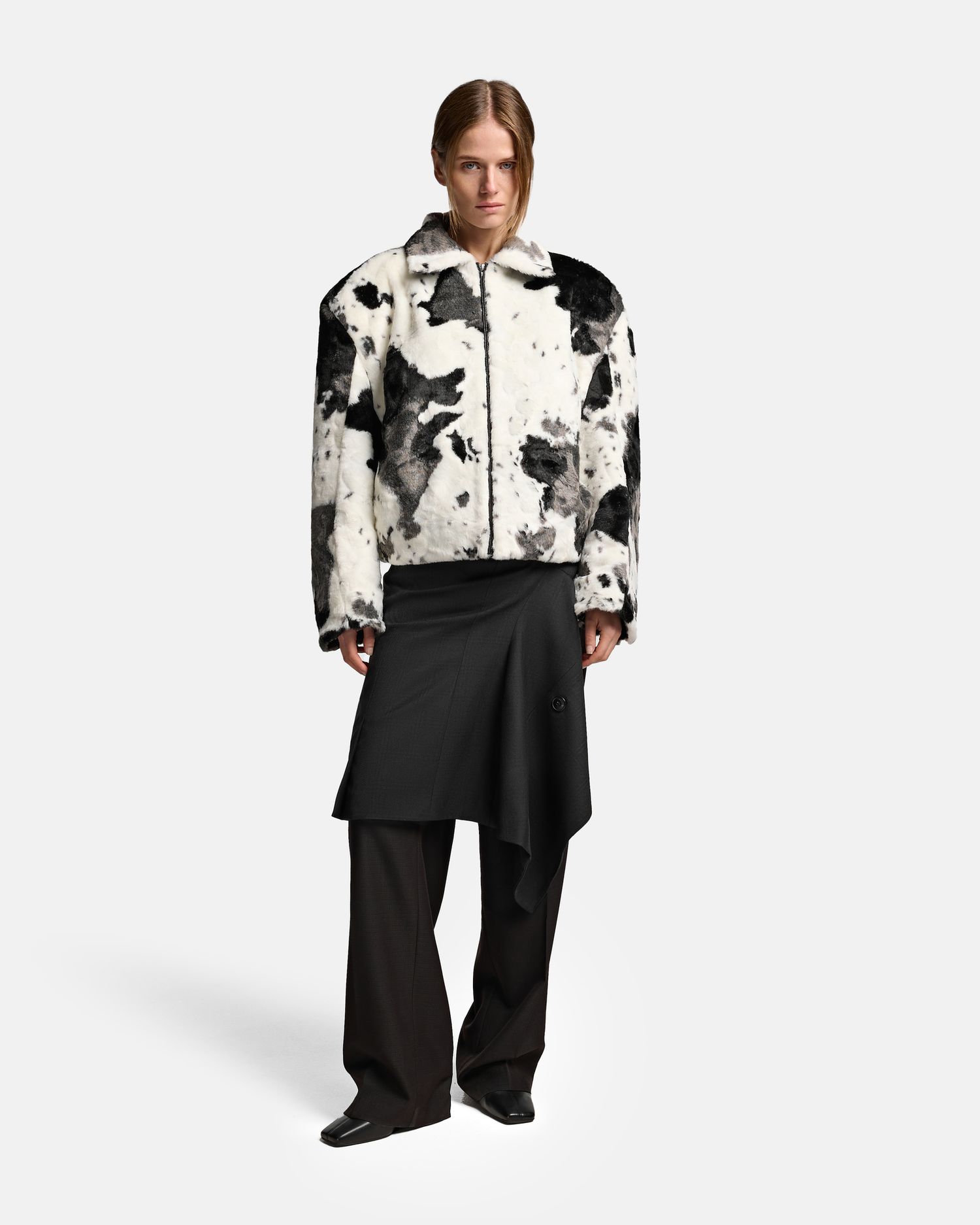 БОМБЕР D-СИЛУЭТА