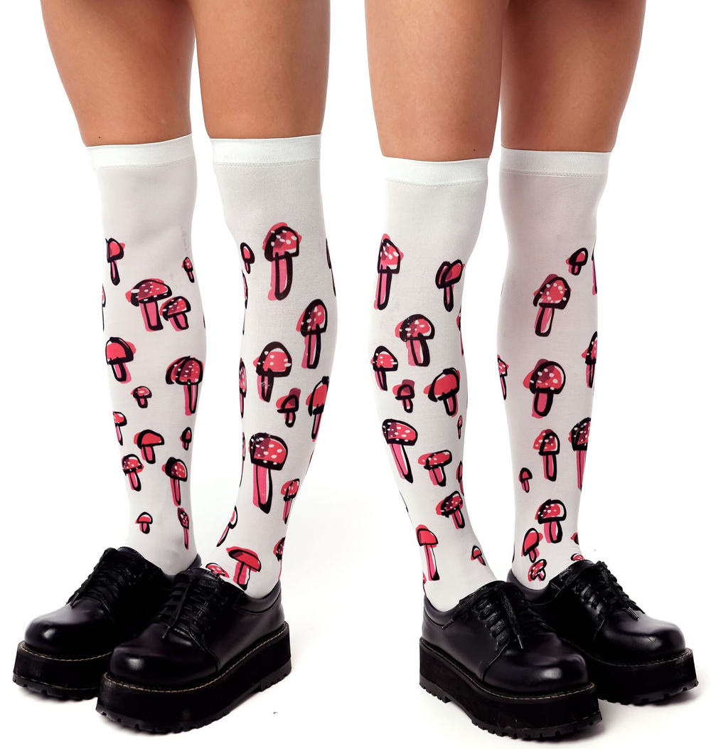 Белые гольфы с принтом в виде грибов (Цвет: белый)