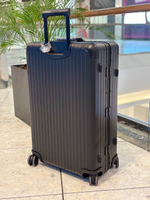 Чемодан Rimowa