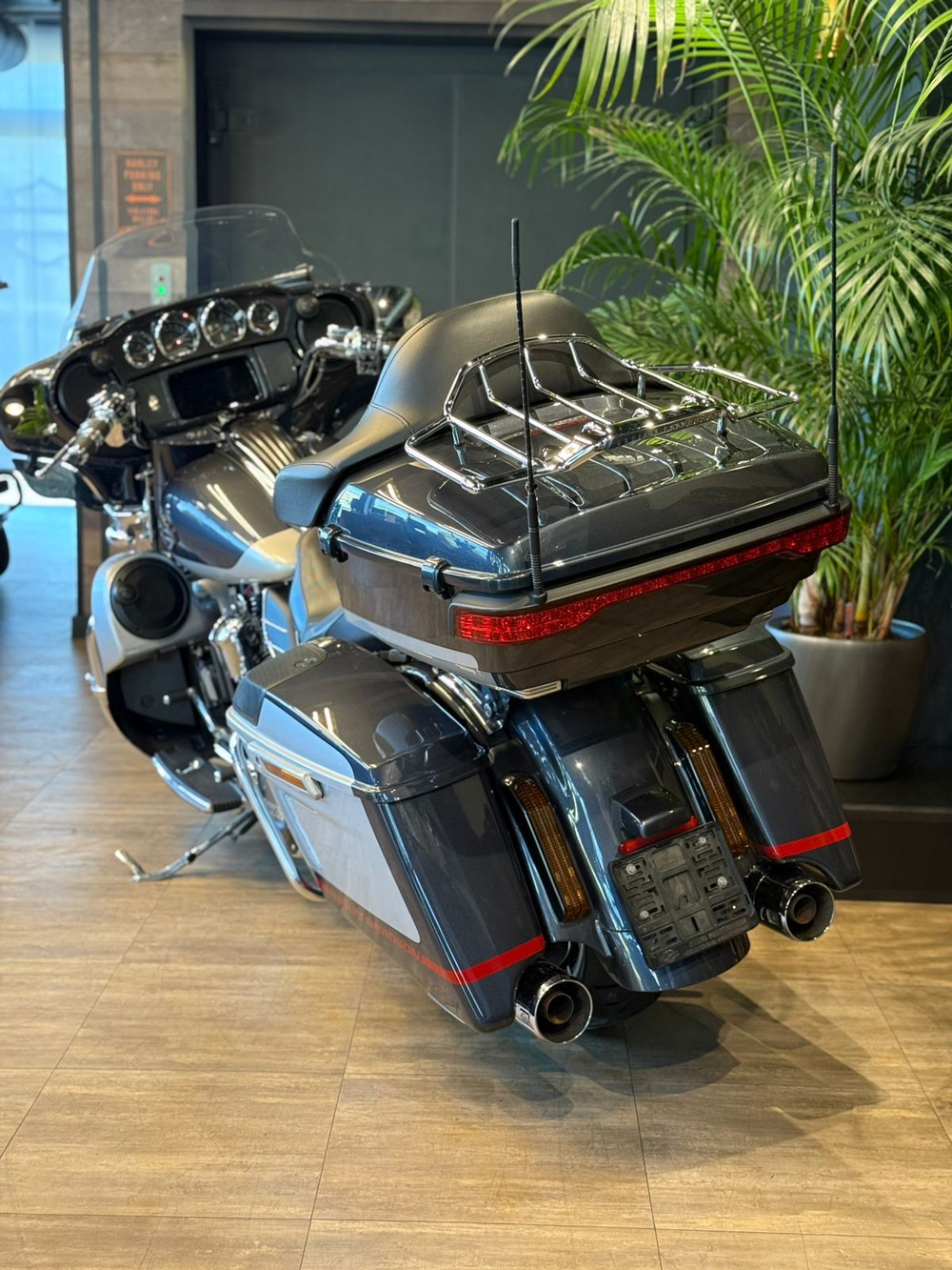 Harley-Davidson CVO Street Glide