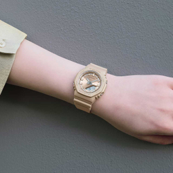 Часы Casio GMA-P2100ST-9A