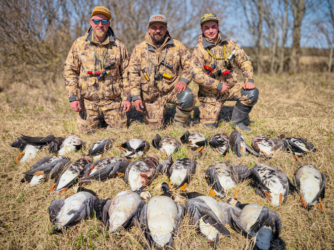 Охота на гуся в Олонце с командой Rambov hunters team