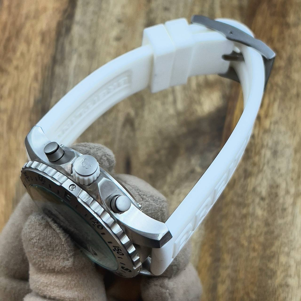 Часы Breitling