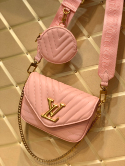 Louis Vuitton New Wave Multi Pochette