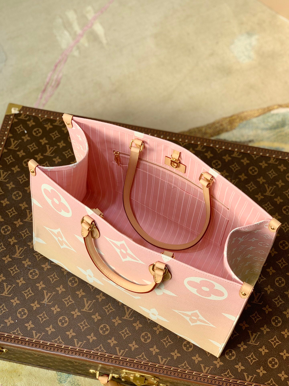 Louis Vuitton Onthego GM