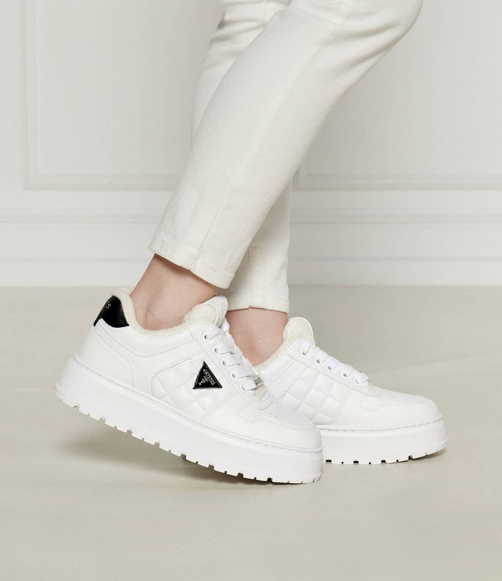 Утепленные кроссовки TERRIA2 Guess - белый(FLFTRR ELE12)