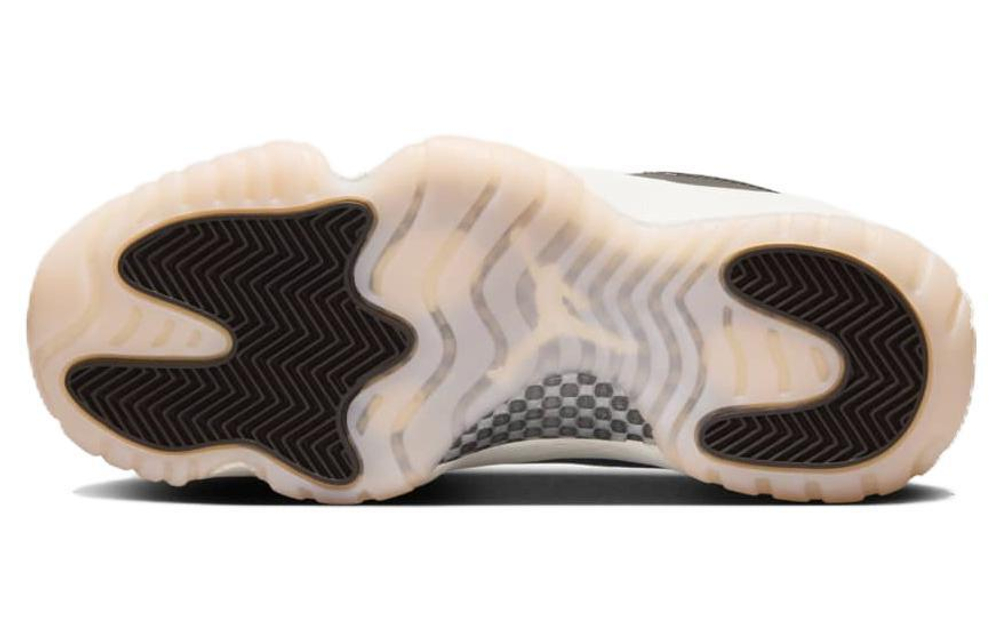 Кроссовки Jordan Air Jordan 11 "Neapolitan" Aj11 (Женская размерная сетка)