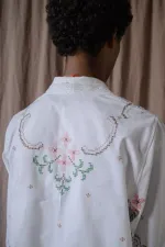 Рубашка Soeurs с Персиковой Вышивкой белая