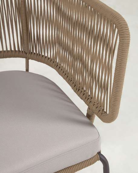 Диван Nadin бежевый