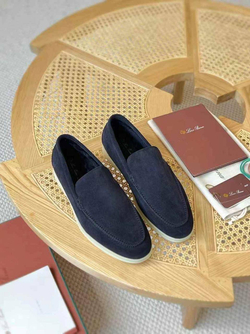 Лоферы Loro Piana Summer Walk с мехом