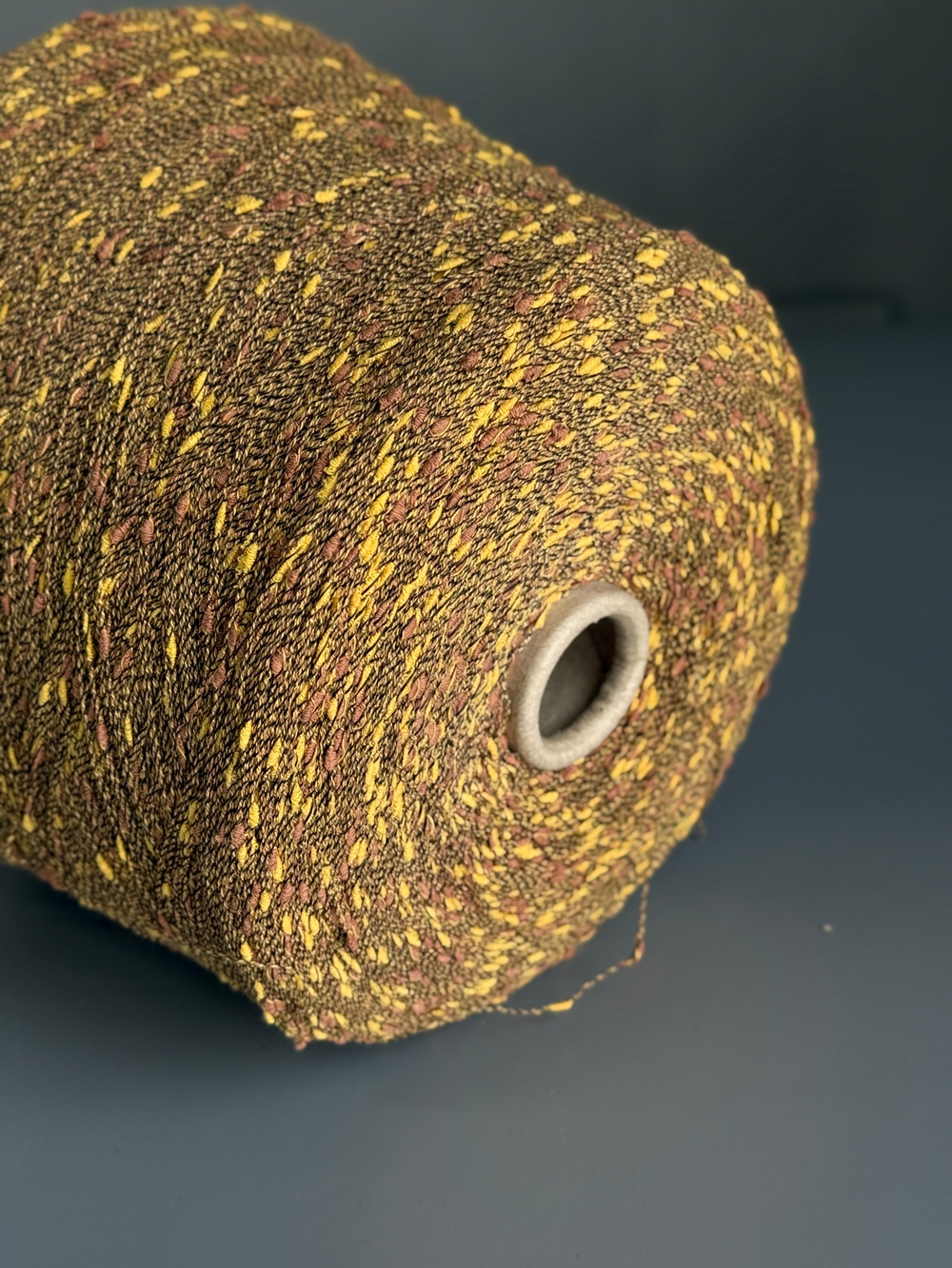 Пряжа NEW MILL COCOON (70% хлопок, 30% па) 900м/100гр, золотая осень