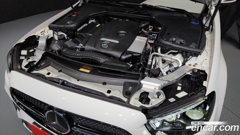 Mercedes-Benz E-Class W213 E250 AMG Line (10.2022)