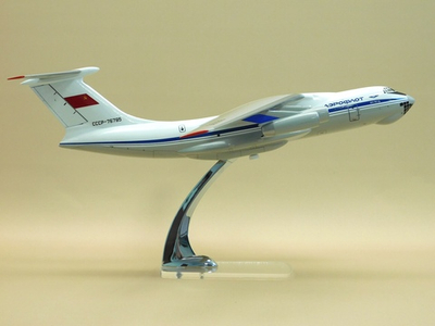 Модель самолета Ил-76ТД (М1:100, Аэрофлот СССР-76795)