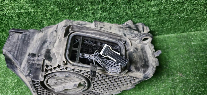 Фара левая Mercedes GLC X253 (2019-2022) LED