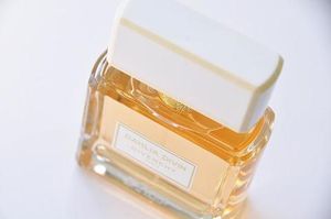 Givenchy Dahlia Divin Eau De Parfum