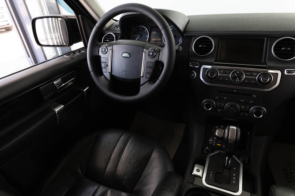 Land Rover Discovery, 2010 год