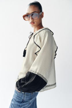 ZARA ОБЪЕМНАЯ БЛУЗА С ВОЛАНАМИ, ЭКРЮ/ЧЕРНЫЙ